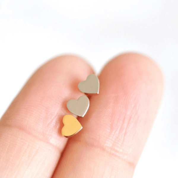 Fancy 18k Gold Plated Cheap Wholesales Stainless Steel Heart Stud Earrings For Girls - Image 5