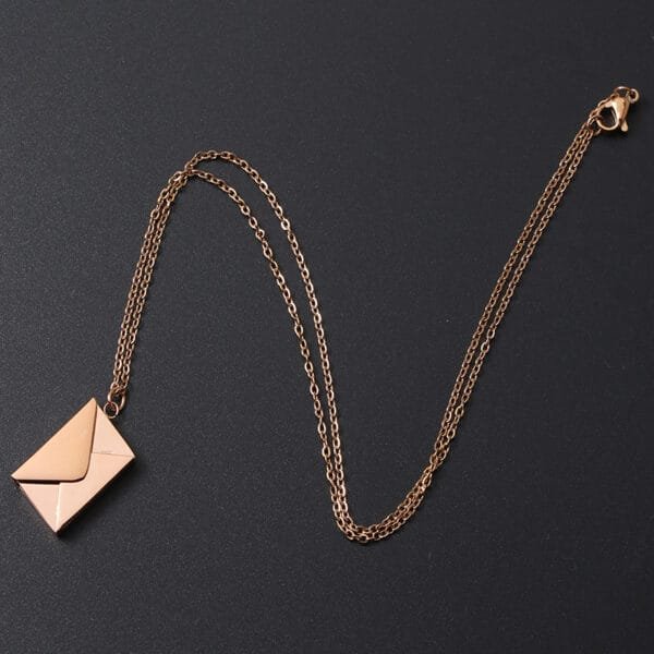 Hot Sales Stainless Steel Necklace Statement Jewelry Gold Plated Envelope Custom Personalized Necklace for Women - Bild 5