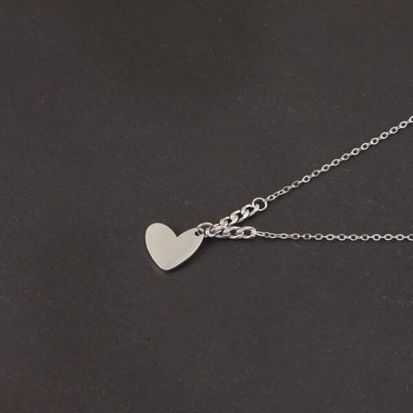 New Design Non Tarnish Stainless Steel Heart Pendant Mirror Polished Blank Stamp Engraved Logo Necklaces for Girlfriend - Image 5