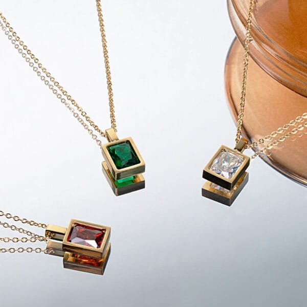 Hot Products Sun Necklace Women Pendant Stainless Steel Jewelry 18K Gold Plated Flower Choker Necklace