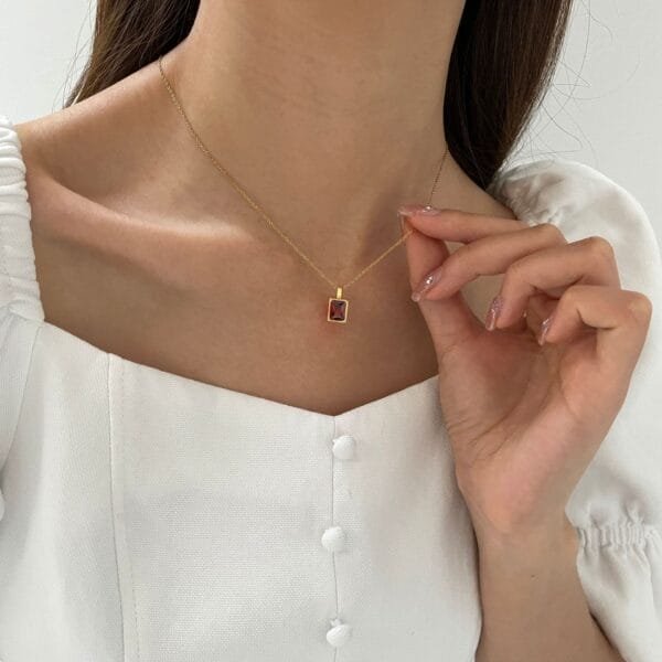 Hot Products Sun Necklace Women Pendant Stainless Steel Jewelry 18K Gold Plated Flower Choker Necklace - Image 3