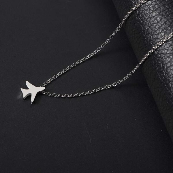 Factory Wholesales Cute Women Stainless Steel Gold Plated Small Pendant Plane Necklace for Girls - Image 5