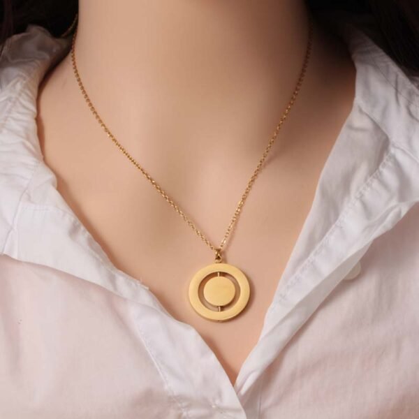 New Arrival Rotating Circle Custom Necklace Elegant Rotating Circle Women Mirror Polished Stainless Steel Blank Engraved Custom Necklace - Image 5
