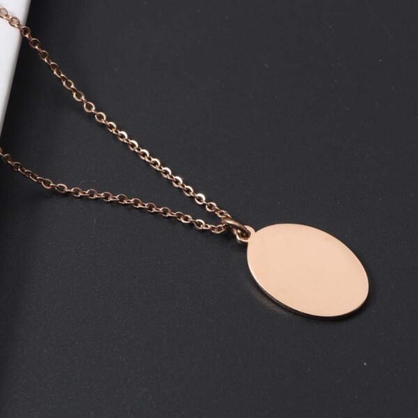 Wholesales Fashion Stainless Steel Statement Custom Oval Pendant Chain Necklace - Image 6