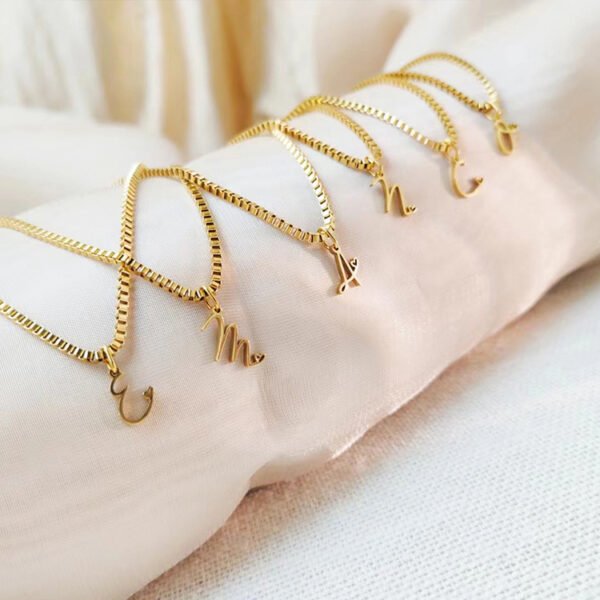 Stainless Steel Jewelry Initial Art Font Letter With Heart Necklace Personalized Gold Plated Box Chain Alphabet Name Necklace for Gift
