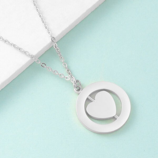 Unique Design Gold Necklace Remote Dainty Heart Stainless Steel Women Babygirl Engraved Necklace - صورة 3
