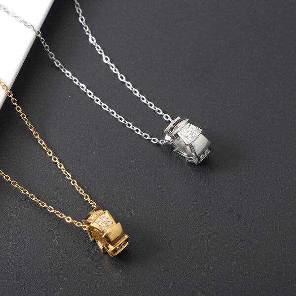 New Arrivals Stainless Steel Necklace Gold Plated Jewelry Gold Circle Pendant Necklace For Women