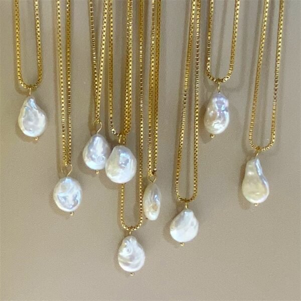 Wholesale New Product Flat Pearl Necklace Korea Stainless Steel Statement Silver Pendant Necklace for Women - Image 5