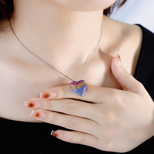 2022 New Design Luxury Stainless Steel Custom Name Girl's Gift Hide Split Heart Necklace With Custom Design - Imagen 3
