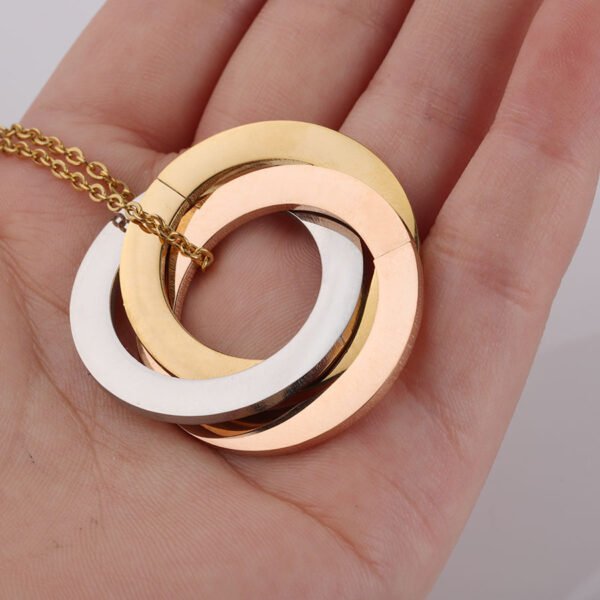 Stainless Steel Interlocking Hollow Round Three Circle Pendant Necklace - صورة 4
