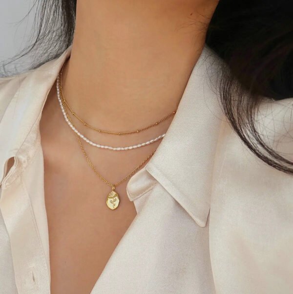 New 18K Gold Plating Tarnish Free Jewelry Flower Rose Gold Necklaces Non Tarnish Titanium Steel Rose Flower Necklace - Image 3