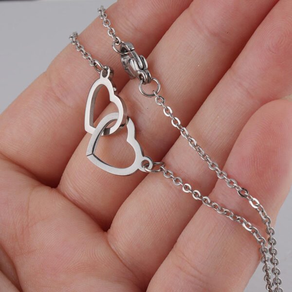 Minimalist Gold Heart Necklace Stainless Steel Hollow Heart Pendant Necklace Cheap Titanium Steel Necklace - Image 6
