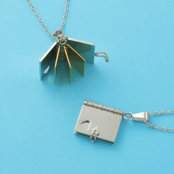 New Arrival Custom Engraved 18K Gold Plated Stainless Steel Book Shape Locket Memorial Pendant Signature Name Necklace - صورة 5