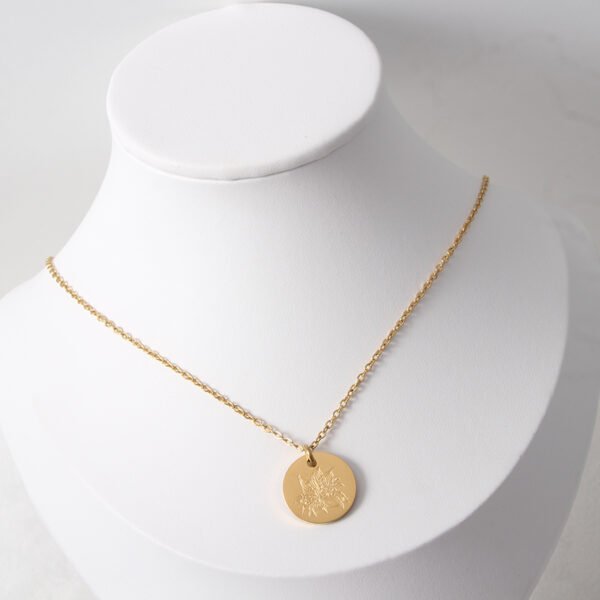 Wholesale Birth Flower Necklace 18K Gold Plated Design Style Women Drop Chain Engraved Disc Custom Name Necklace Pendant - صورة 6