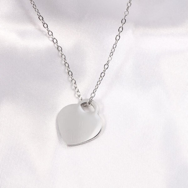Most Popular in 2023 Personalize Stainless Steel Necklaces 18K Gold Plated Heart Pendant Chain Statement Necklaces - صورة 6