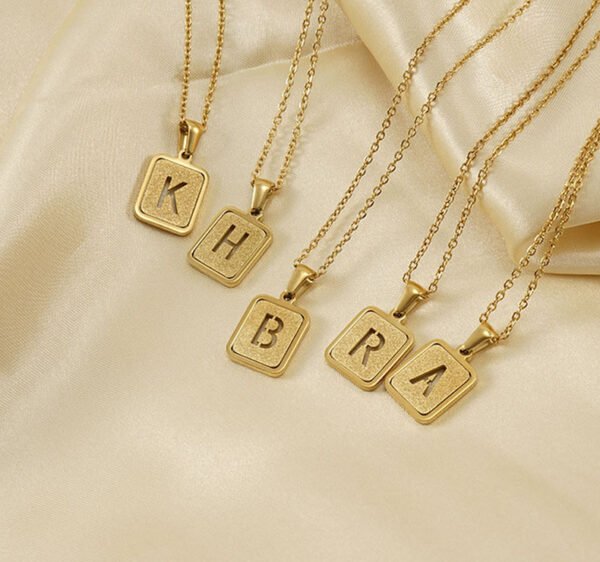 Wholesale Customization Stainless Steel 18K Gold Letter Necklace Women Custom Necklace With High Click - صورة 6