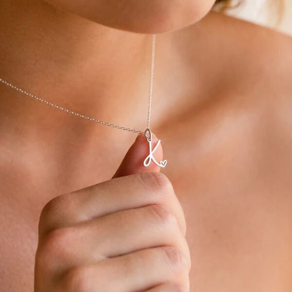 Factory Sales New Women Fashion Jewlery Gift Custom Heart Initial Necklace - صورة 2