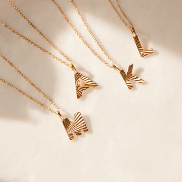 OEM Factory Gold Stainless Steel Letter Pendant Initial Choker Necklace for Women - صورة 2