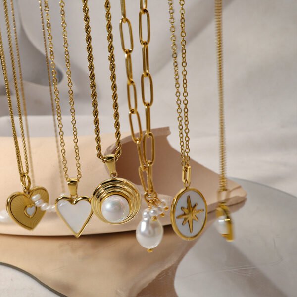 High Quality Women Pearl Necklace Gold Plated Personalize Stainless Steel Choker Necklace
