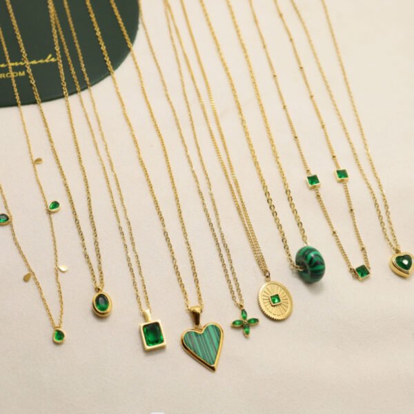 Most Popular Green Zircon Choker Necklaces Stainless Steel Women Dainty Heart Pendant Chain Necklace