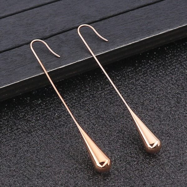 European Statement Gold Plated Long Water Drop Stainless Steel Earrings for Women - Bild 4