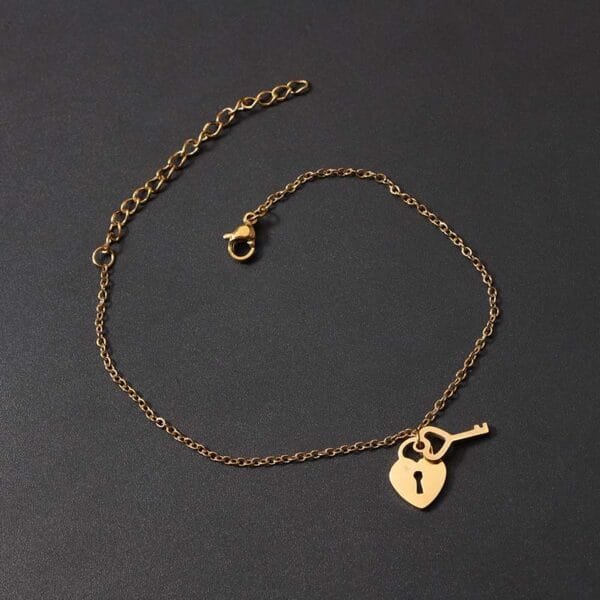 Girlfriend Gift Stainless Steel Jewelry Women Gold Plated Lock And Key Charm Bracelet