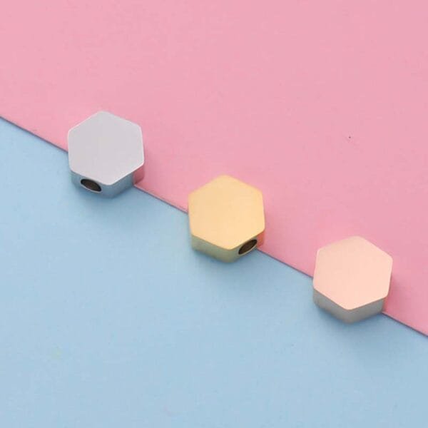 New Arrival Custom Made Stainless Steel 18K Gold Plated Rectangle Pendants With Mirror Polished Non Tarnish - صورة 5