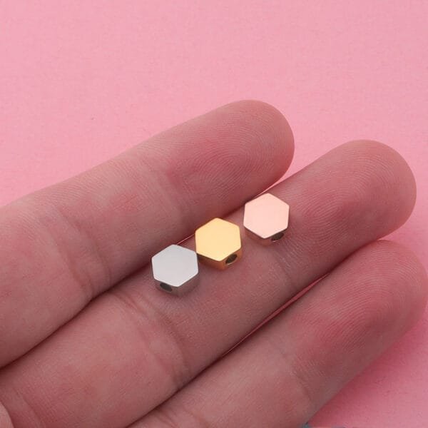 New Arrival Custom Made Stainless Steel 18K Gold Plated Rectangle Pendants With Mirror Polished Non Tarnish - صورة 6