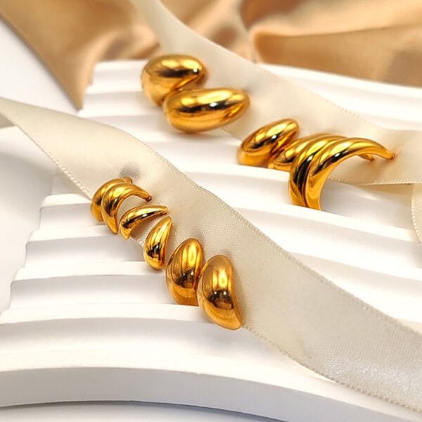 Elegant Stainless Steel Chunky Hoop Earrings 14K Gold Plated Women Girl - Image 2