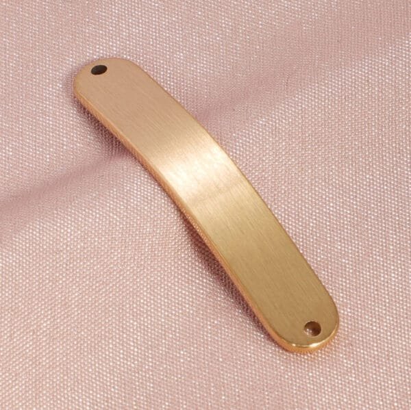 New Popular Custom Logo Brushed Stainless Steel Bend Charms for Bracelets - صورة 3