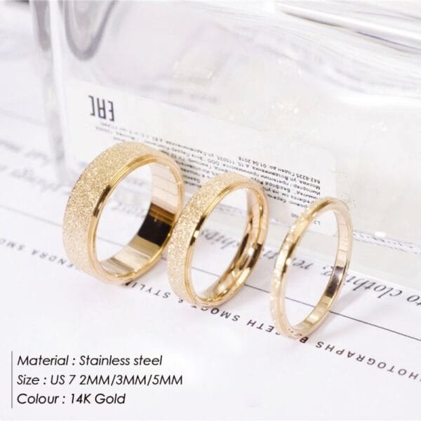 Hot Sales Gold Plated Elegant Fashion Stainless Steel Bands Round Wedding Rings for Women - Image 4